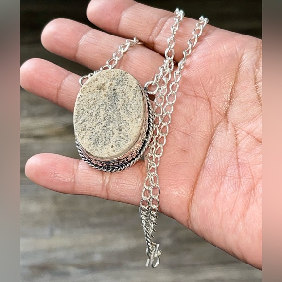 German Fern-Like Dendritic Agate Necklace - Picture 5 of 9